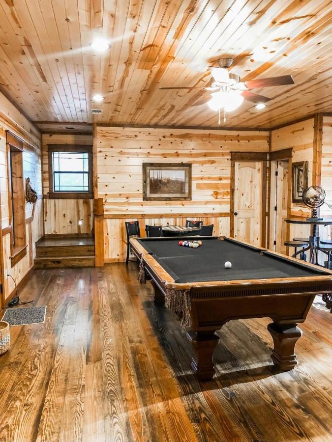 Stone Mountain Lodge 5000Sqft 6 Bed Game Room Pool Table Hot Tub 布罗肯鲍 外观 照片