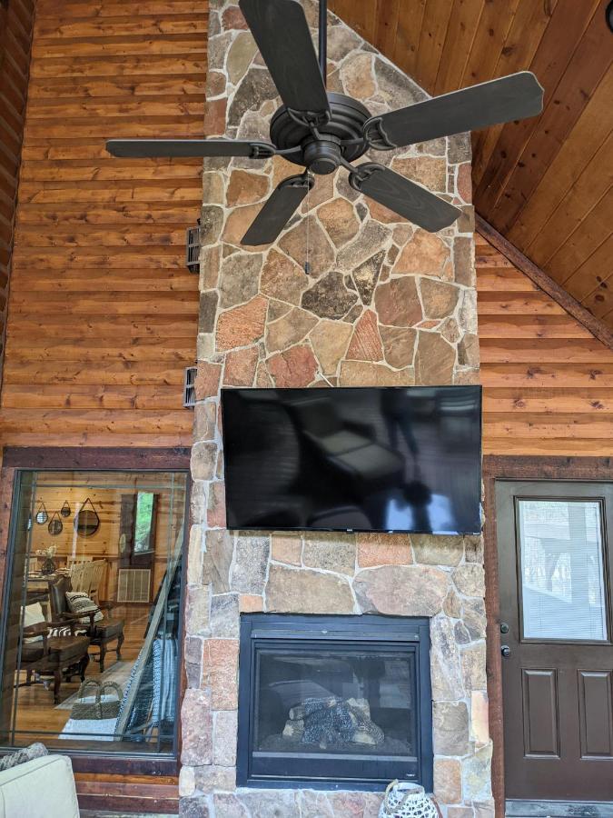 Stone Mountain Lodge 5000Sqft 6 Bed Game Room Pool Table Hot Tub 布罗肯鲍 外观 照片