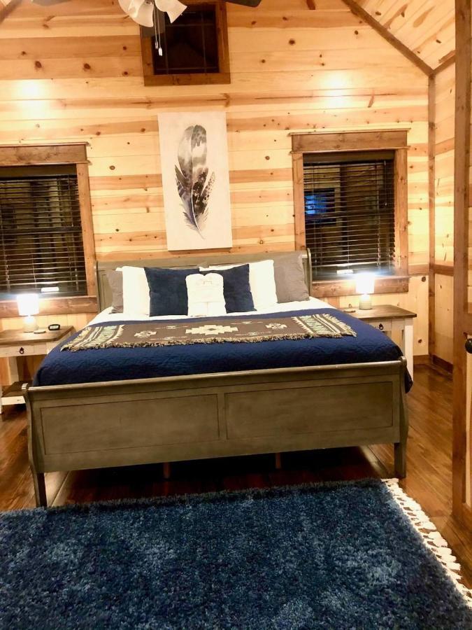 Stone Mountain Lodge 5000Sqft 6 Bed Game Room Pool Table Hot Tub 布罗肯鲍 外观 照片