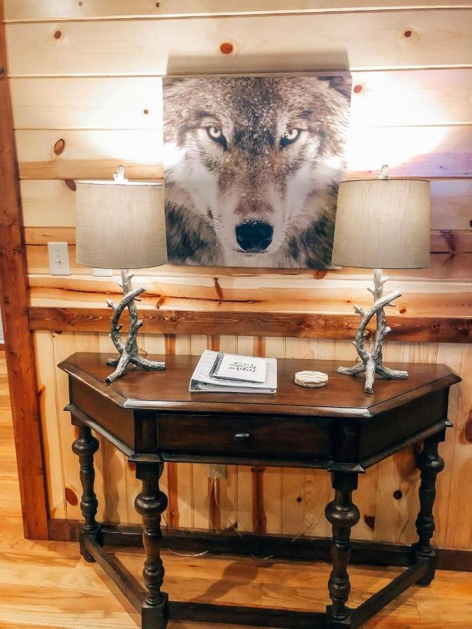 Stone Mountain Lodge 5000Sqft 6 Bed Game Room Pool Table Hot Tub 布罗肯鲍 外观 照片